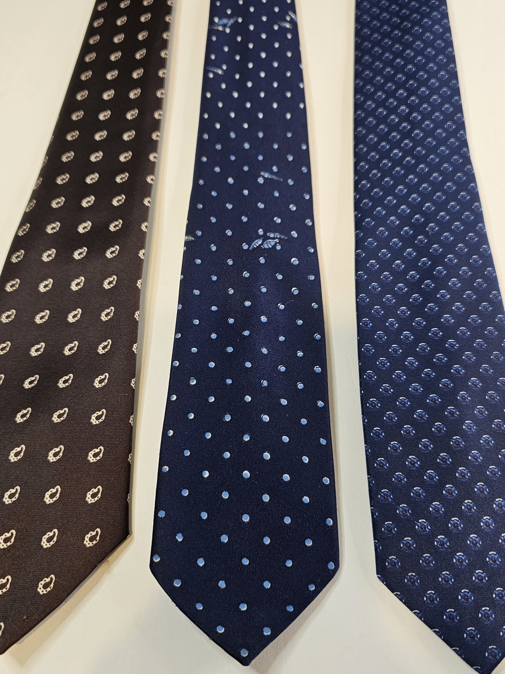 3-Gino Ressillio 100% Silk Ties 1-Brown 1-Navy Fish Lures 1-Navy Print